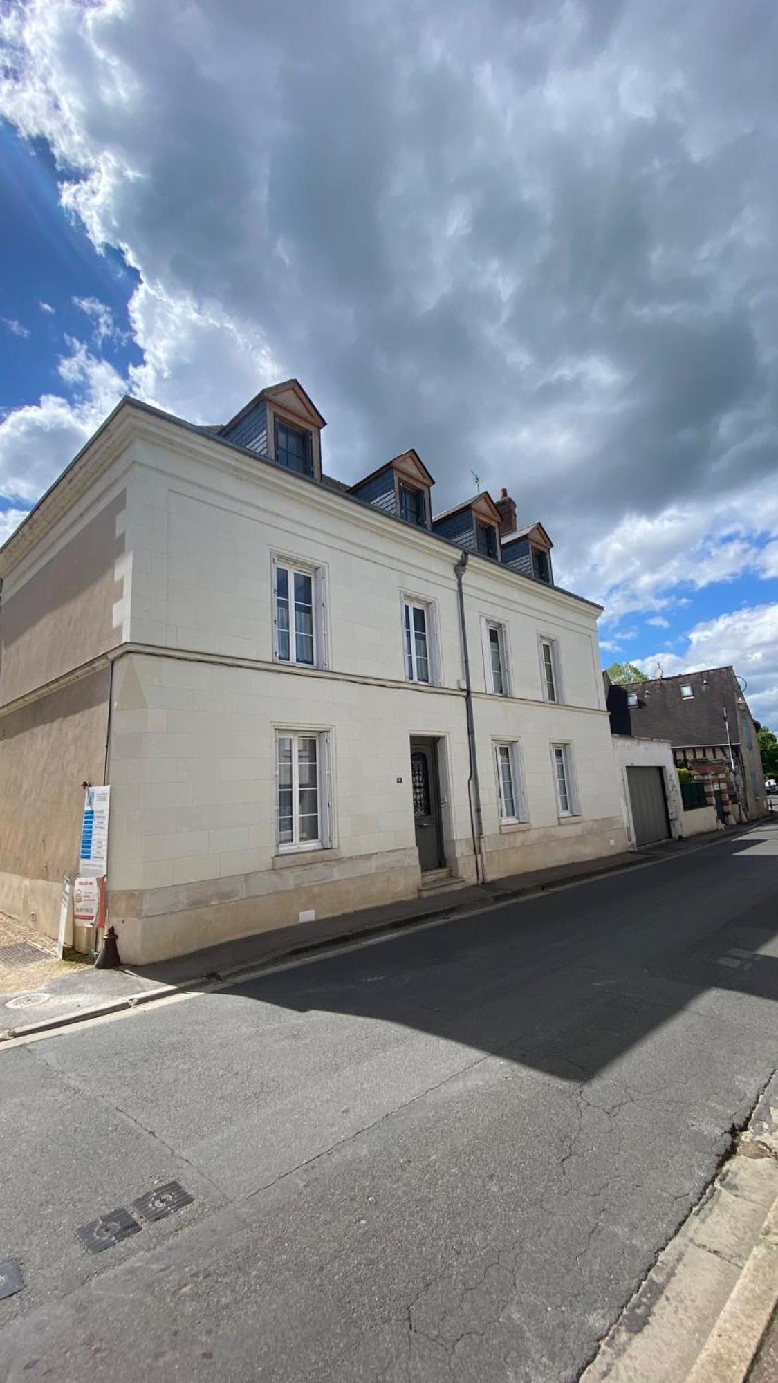 La Leonardine A Deux Pas Du Chateau Royal Amboise Extérieur photo
